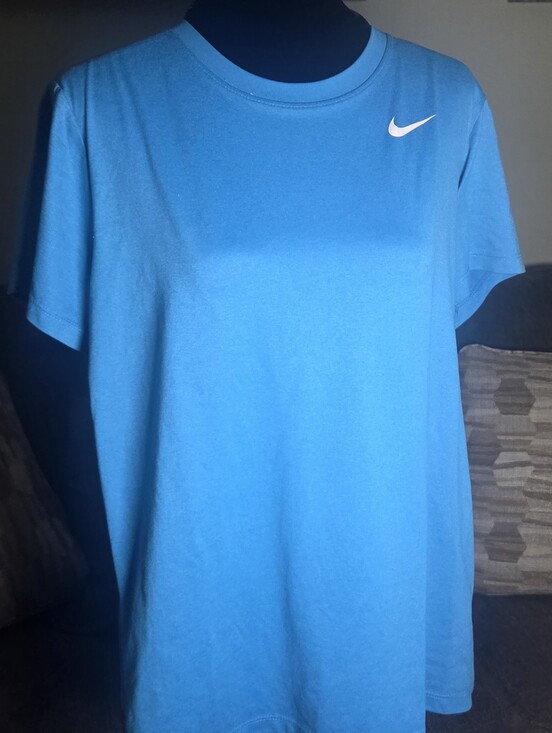 Nike Tops - Nike Women's Bright Blue Crew Neck Short Sleeve Tee